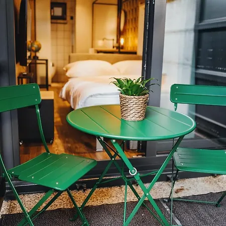 Campingplads Glamping By One66 *