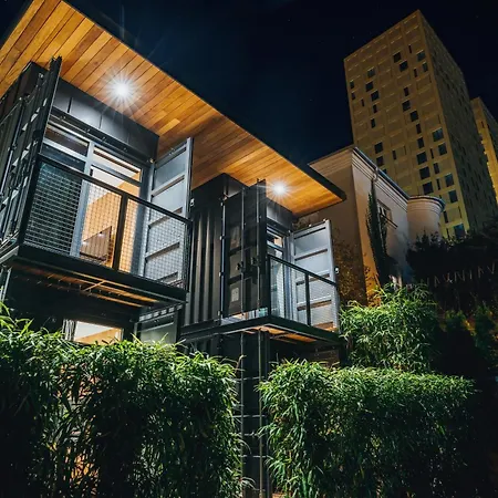 Kamp Glamping By One66 *