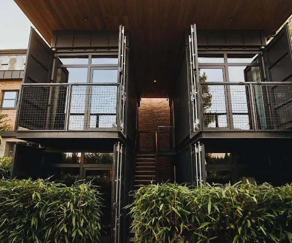 Glamping By One66 אתר קמפינג לובליאנה